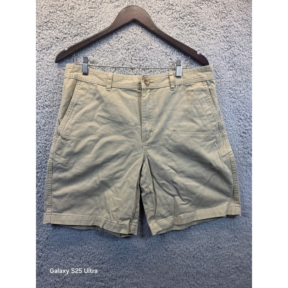 Eddie‎ Bauer Flat Front 100% Cotton Chino Shorts. Beige, Men's Size 33